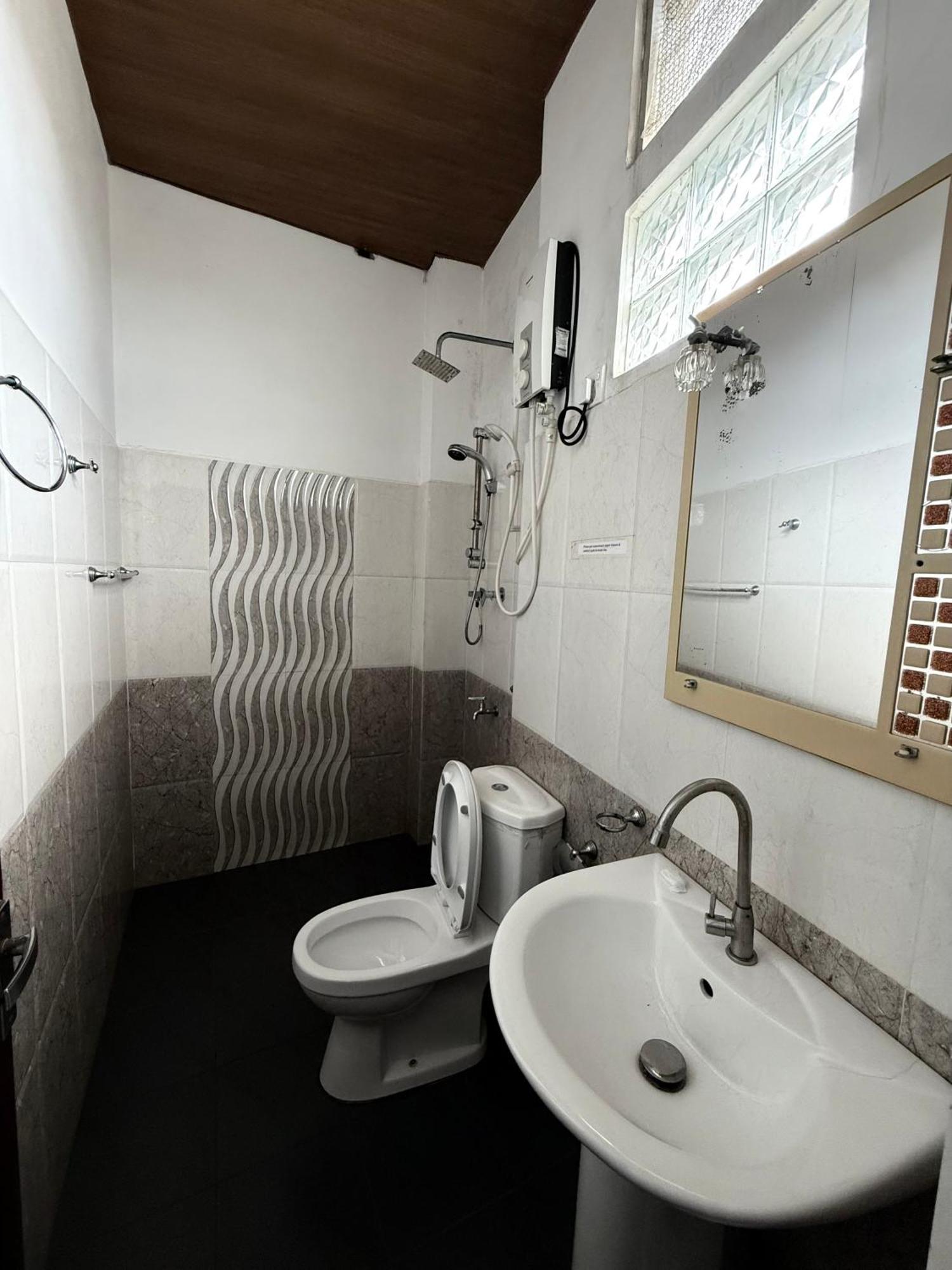 Home Living Unit Галле Экстерьер фото